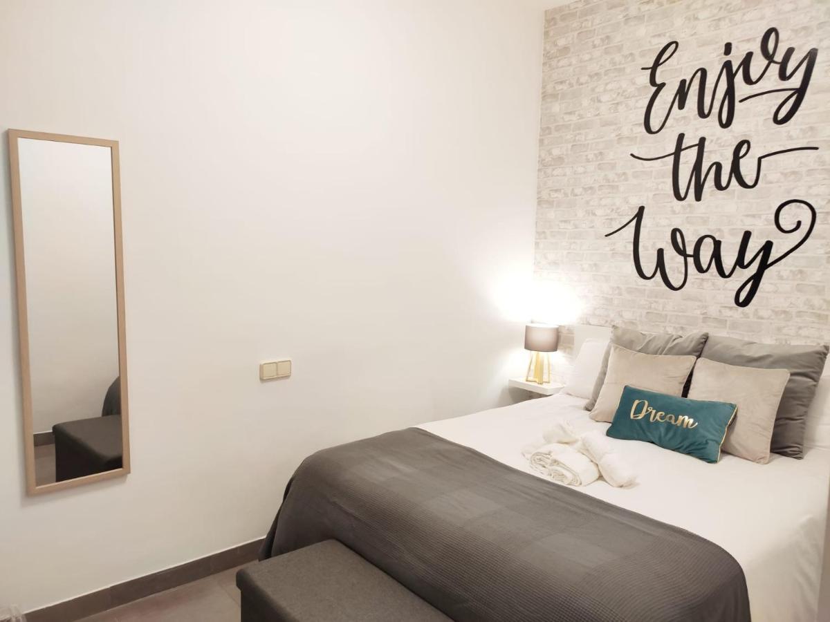 Cozy Flat Granada Cathedral Apartment Exterior photo